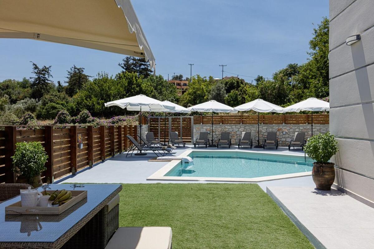 Villa Chnaris - Private Pool And Sauna Perama  Exterior photo