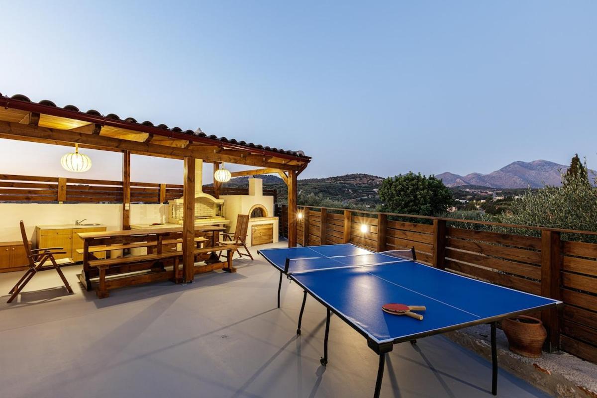 Villa Chnaris - Private Pool And Sauna Perama  Exterior photo